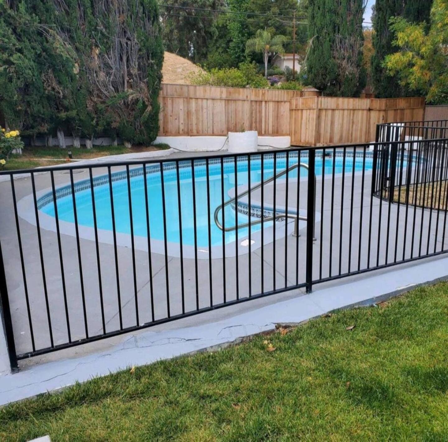 Spacious 4Bed 2Bath, Gated Pool, Wi-Fi, Garage Villa Los Angeles Bagian luar foto