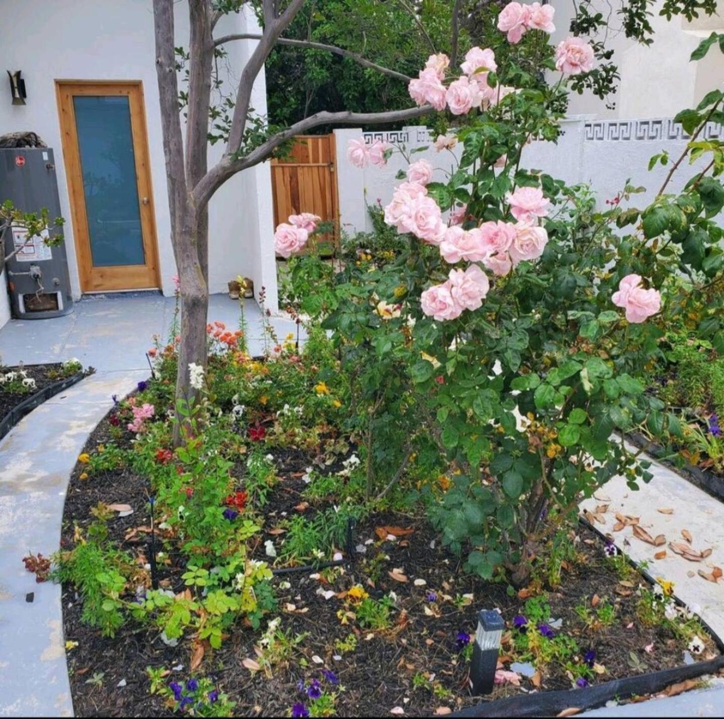 Spacious 4Bed 2Bath, Gated Pool, Wi-Fi, Garage Villa Los Angeles Bagian luar foto