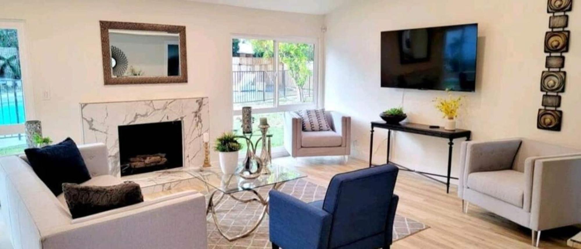 Spacious 4Bed 2Bath, Gated Pool, Wi-Fi, Garage Villa Los Angeles Bagian luar foto